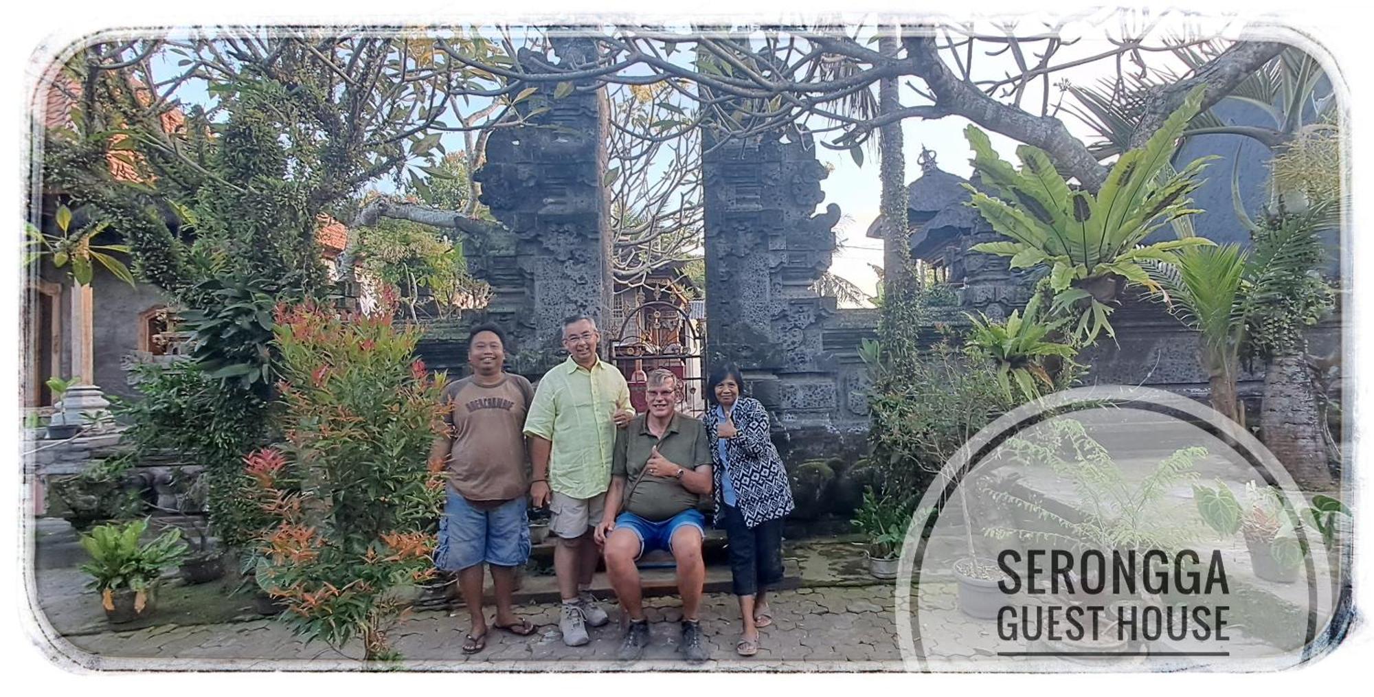 Serongga Guest House Lebih Exterior foto